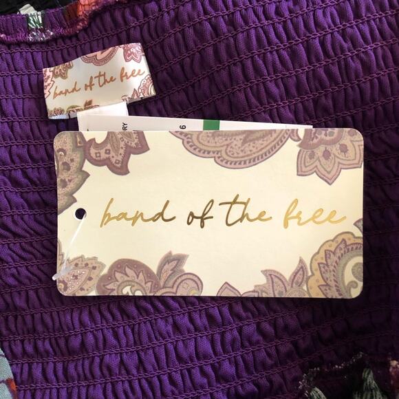 Band of the Free NWT Floriane Purple Floral Print Balloon Sleeve Crop Top Large - Picture 14 of 16